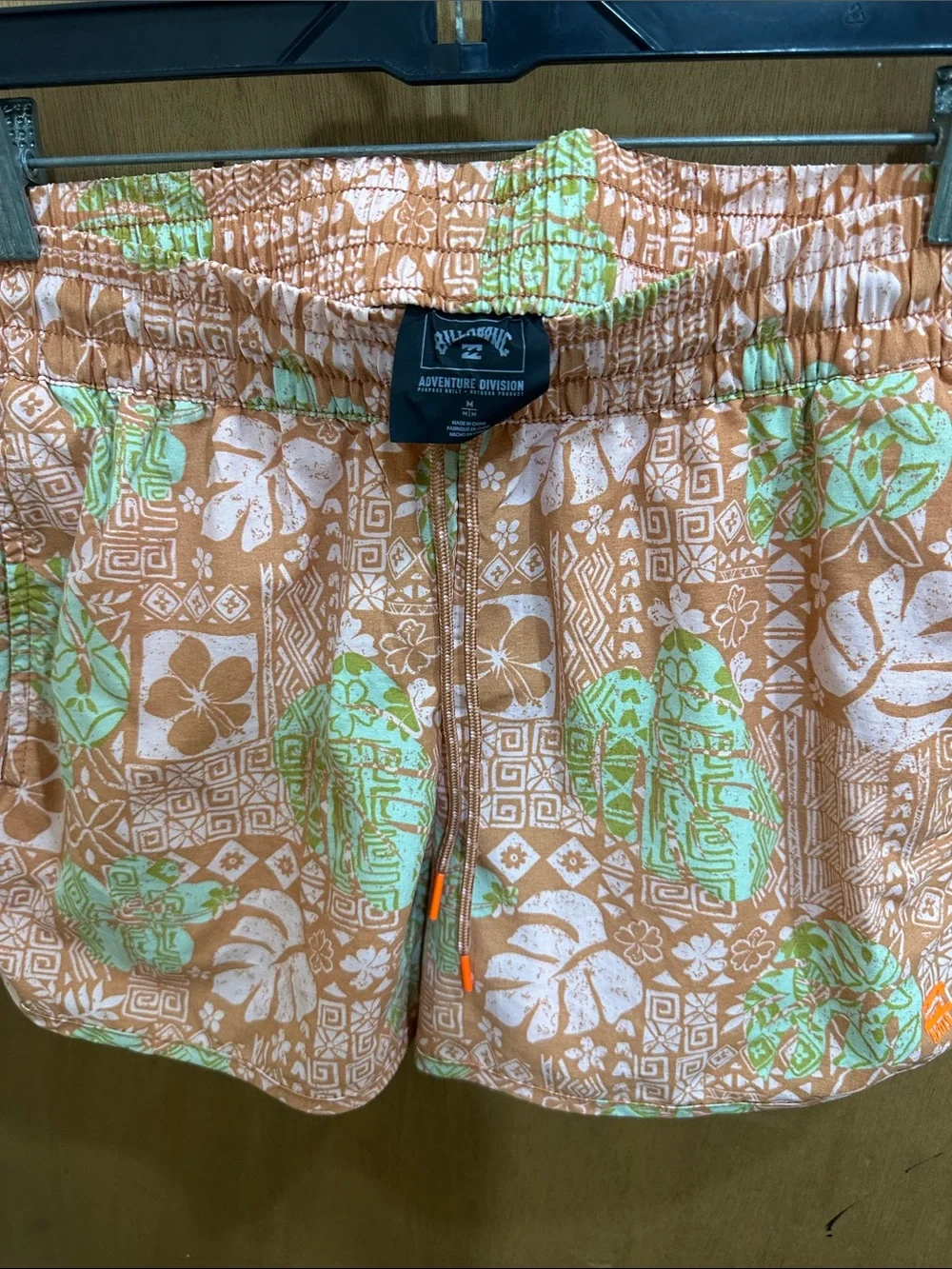 Billabong Orange and Mint Floral Elastic-Waist Women’s Shorts